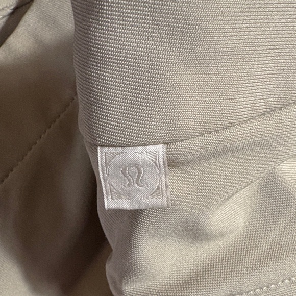 Lululemon ABC pants 32x32 - Picture 2 of 2